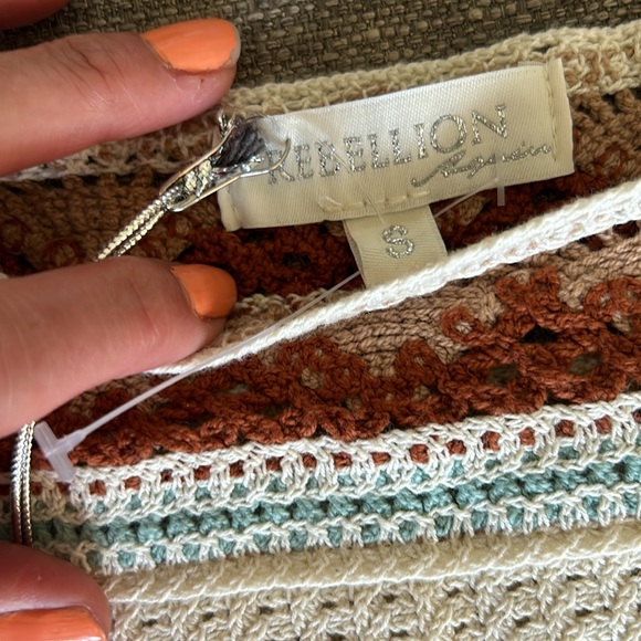 Super cute summer outfit size small Rebellion - Picture 4 of 5